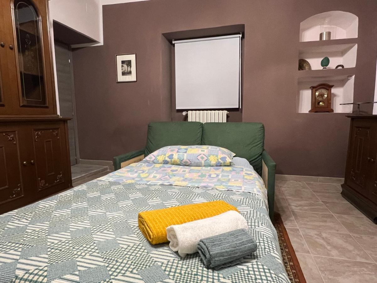 キアラモンテ・グルフィ Casa Di Mirto Bed & Breakfast エクステリア 写真